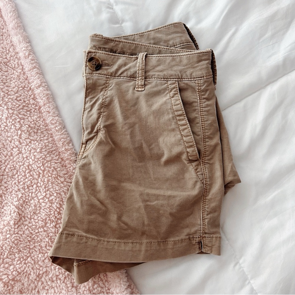 American Eagle Outfitters Khaki Shorts